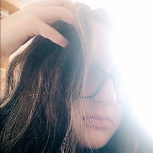 Meet your Posher, Aly